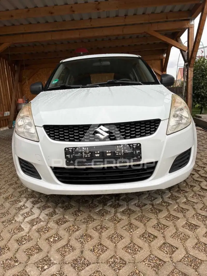 2011 Suzuki SWIFT