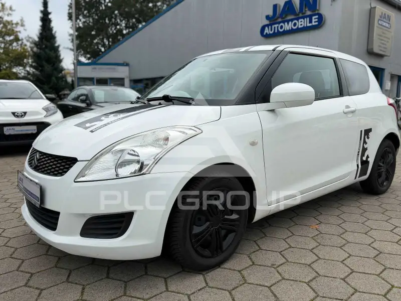 2011 Suzuki SWIFT