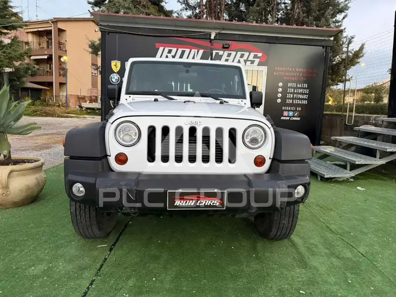 2011 Jeep WRANGLER