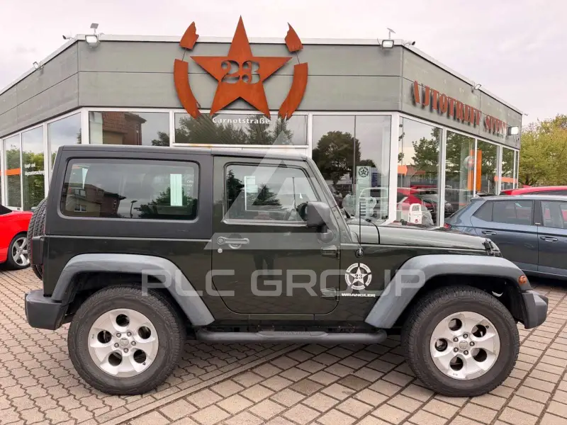 2011 Jeep WRANGLER