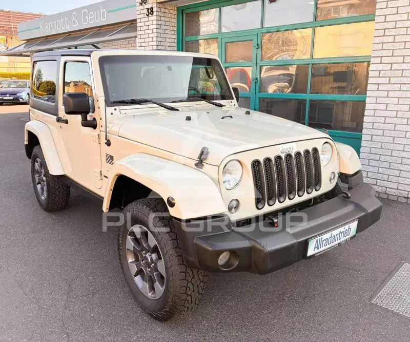 2011 Jeep WRANGLER