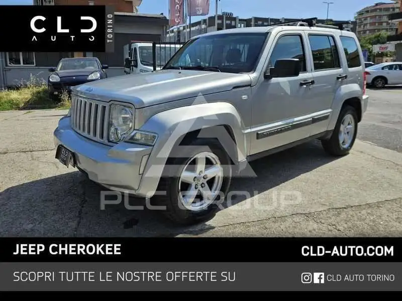 2011 Jeep CHEROKEE