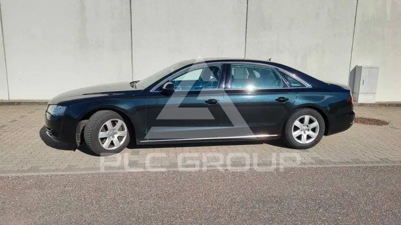 2011 Audi A8