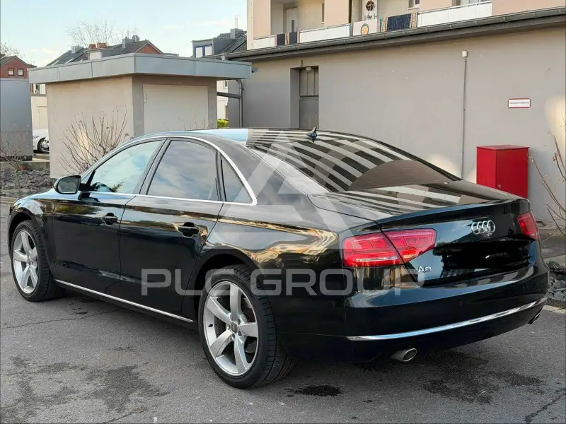 2011 Audi A8