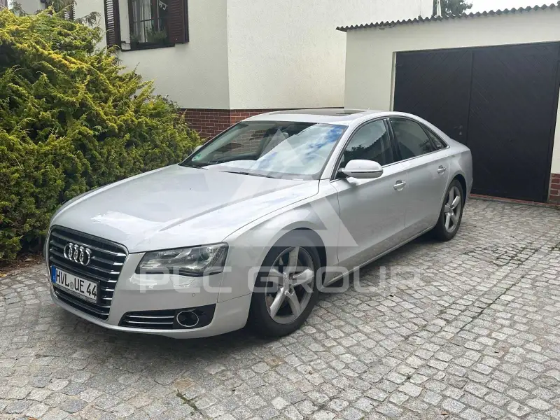 2011 Audi A8