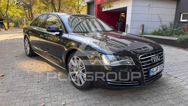2011 Audi A8