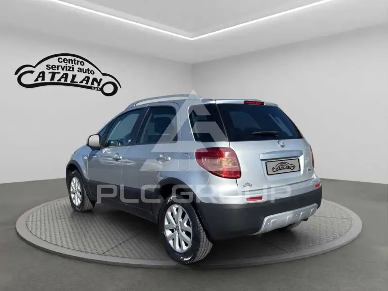 2011 Fiat Sedici