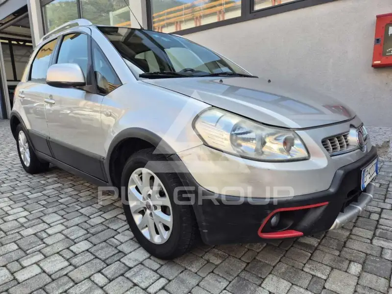 2011 Fiat Sedici