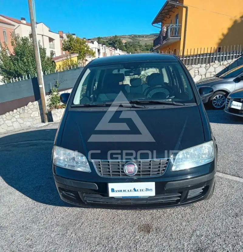 2011 Fiat Idea