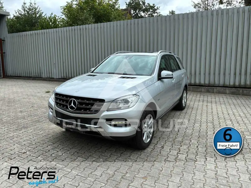 2011 Mercedes Benz ML 250