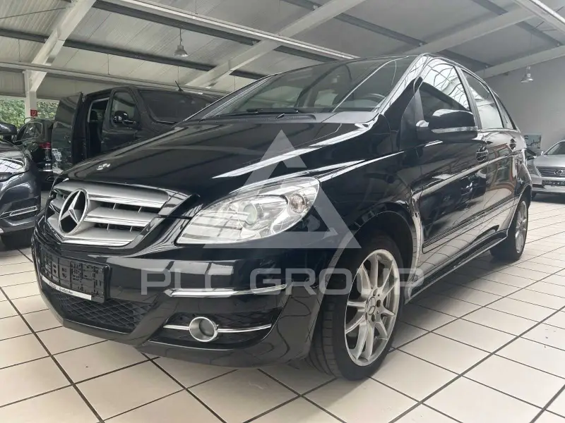 2011 Mercedes Benz B 200