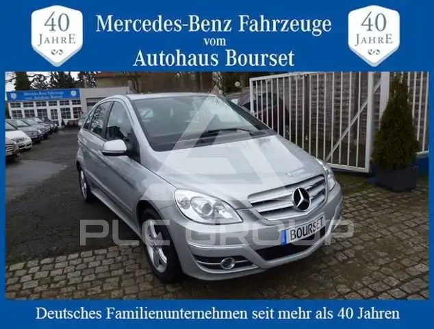 2011 Mercedes Benz B 200