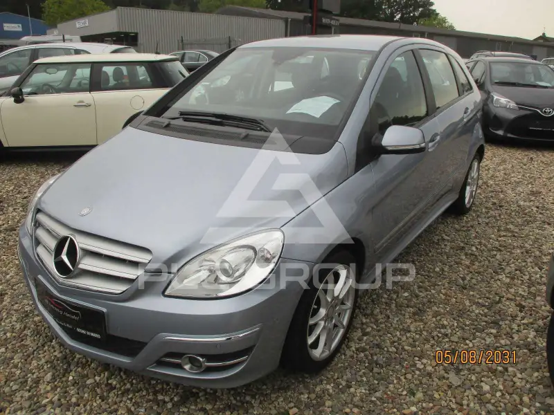 2011 Mercedes Benz B 200
