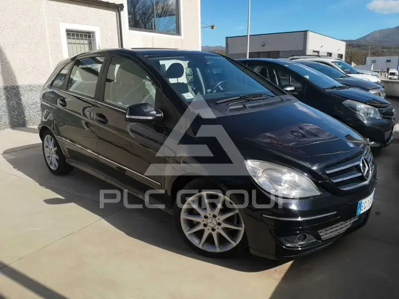 2011 Mercedes Benz B 200