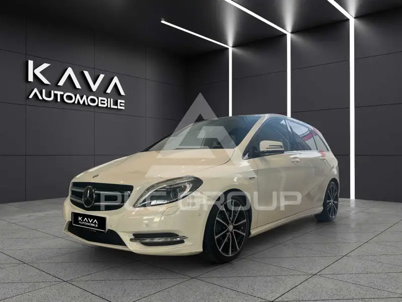 2011 Mercedes Benz B 200