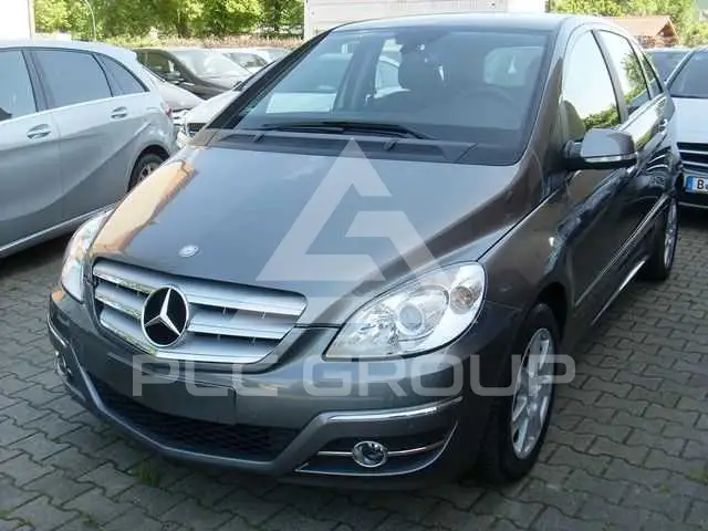 2011 Mercedes Benz B 200