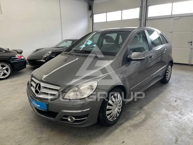 2011 Mercedes Benz B 200