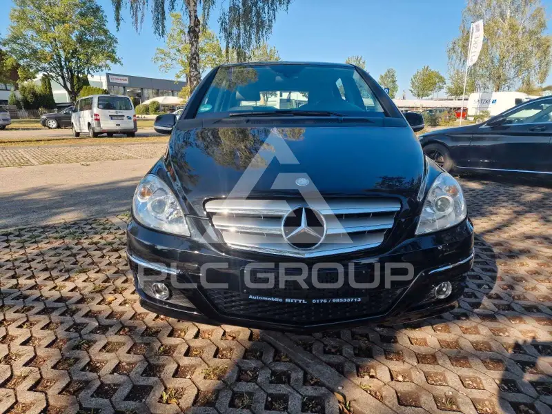 2011 Mercedes Benz B 200