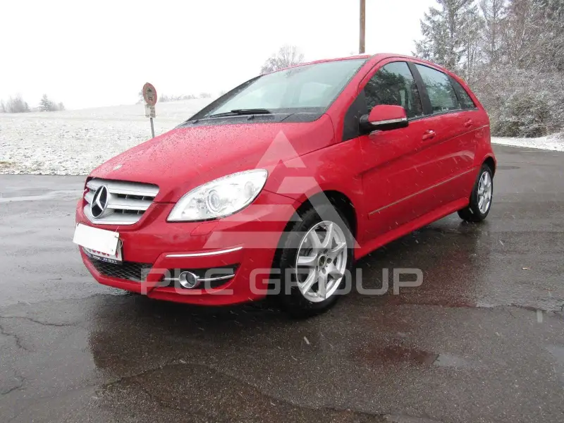 2011 Mercedes Benz B 200