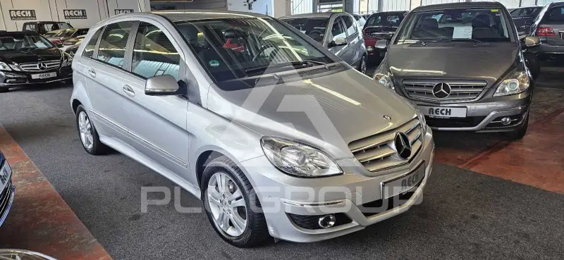 2011 Mercedes Benz B 200