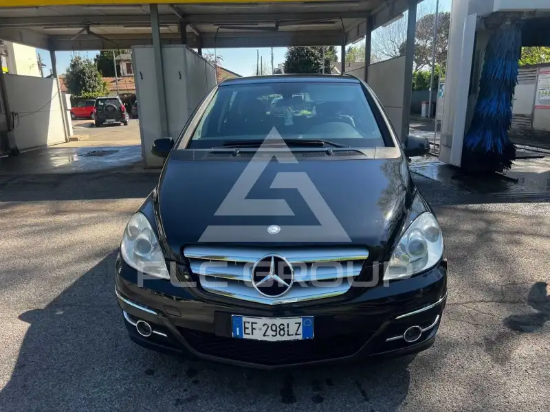 2011 Mercedes Benz B 200