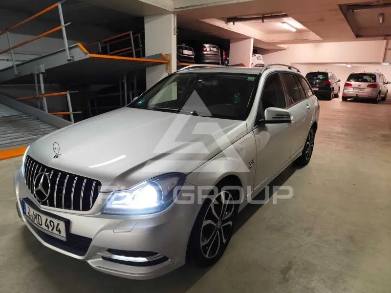 2011 Mercedes Benz E 300