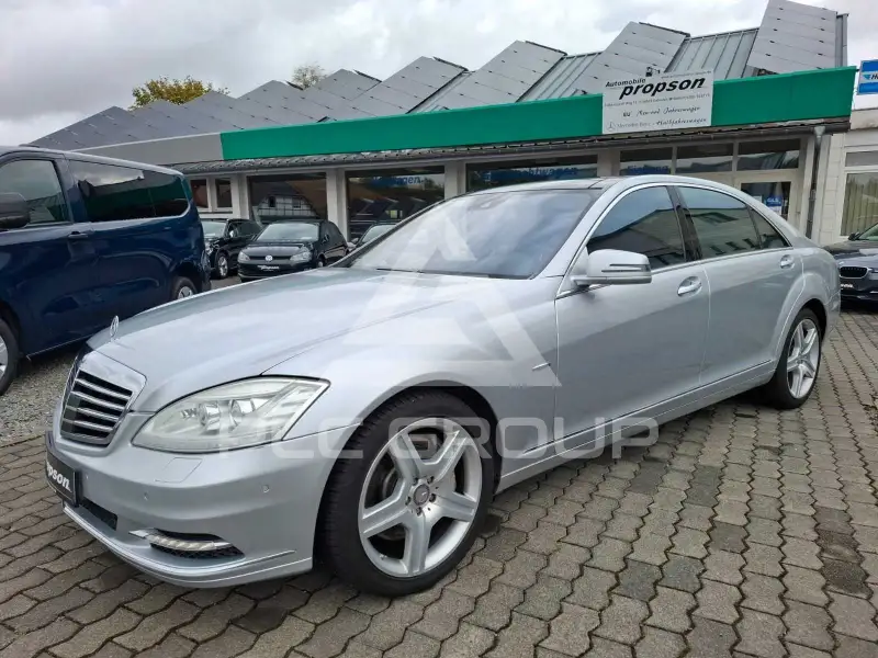 2011 Mercedes Benz S 500