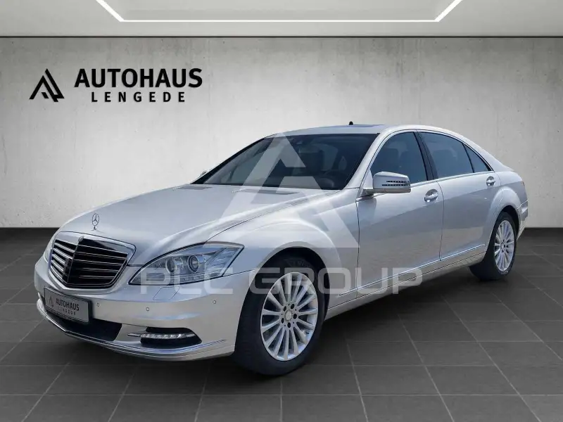 2011 Mercedes Benz S 500