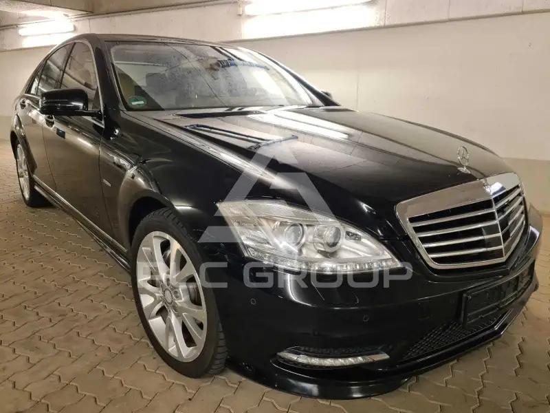 2011 Mercedes Benz S 500