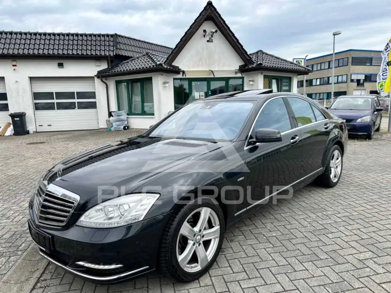 2011 Mercedes Benz S 500