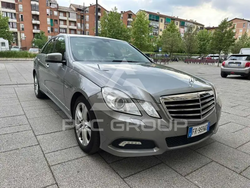 2011 Mercedes Benz E 250