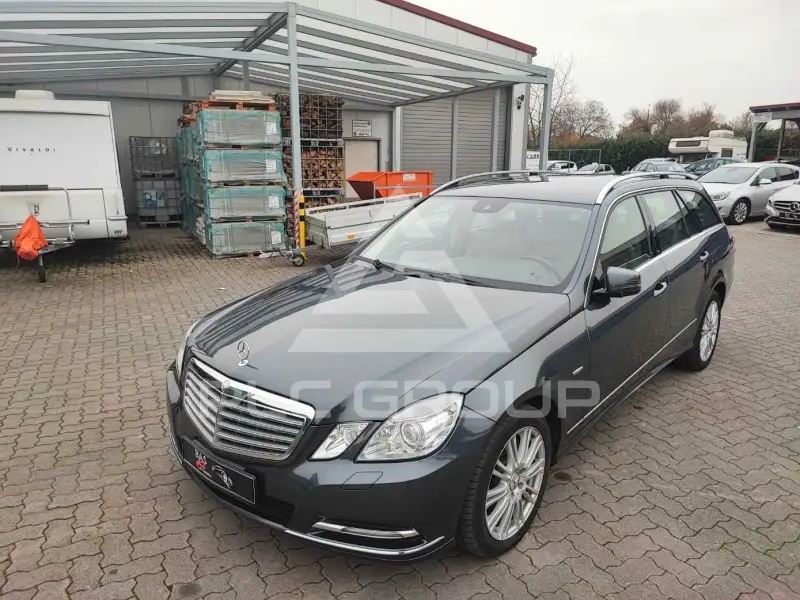 2011 Mercedes Benz E 250