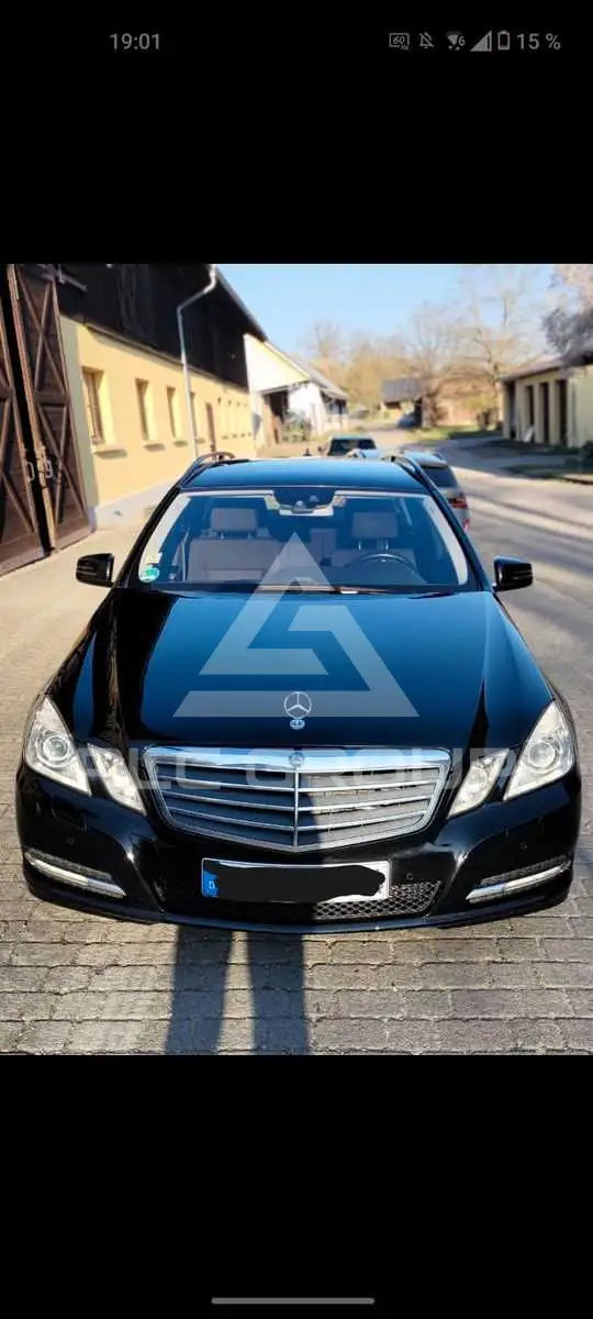 2011 Mercedes Benz E 250