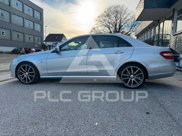 2011 Mercedes Benz E 250
