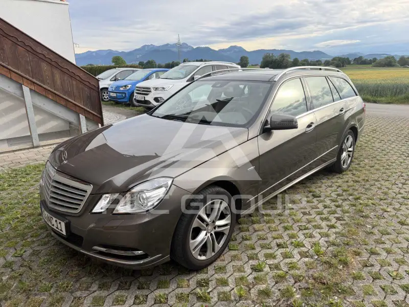 2011 Mercedes Benz E 250