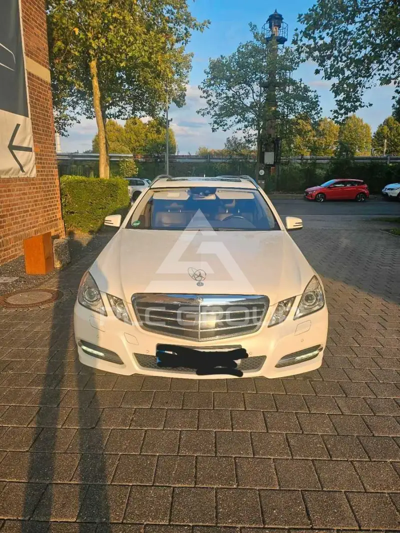2011 Mercedes Benz E 250
