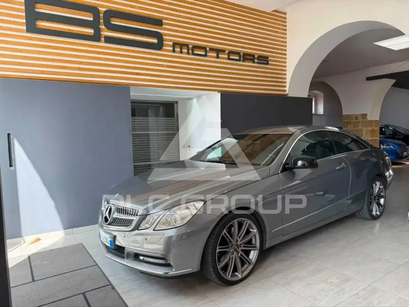 2011 Mercedes Benz E 250