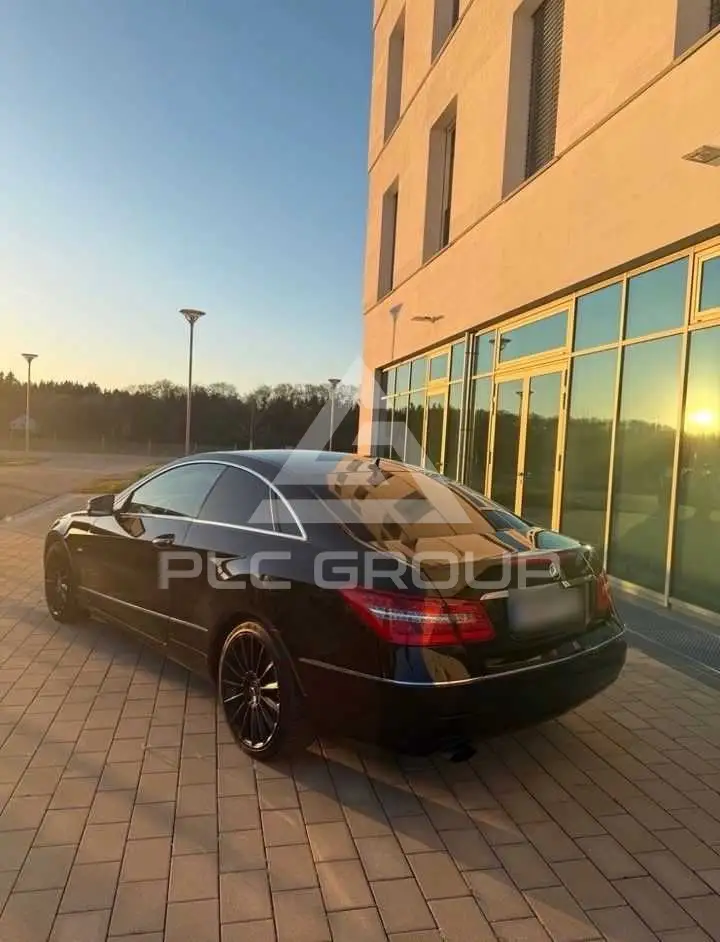 2011 Mercedes Benz E 250