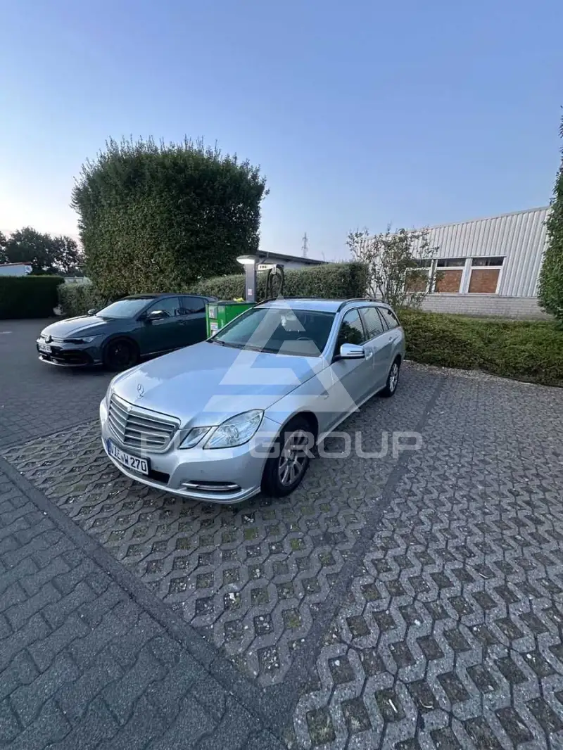 2011 Mercedes Benz E 250