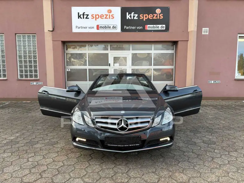 2011 Mercedes Benz E 250