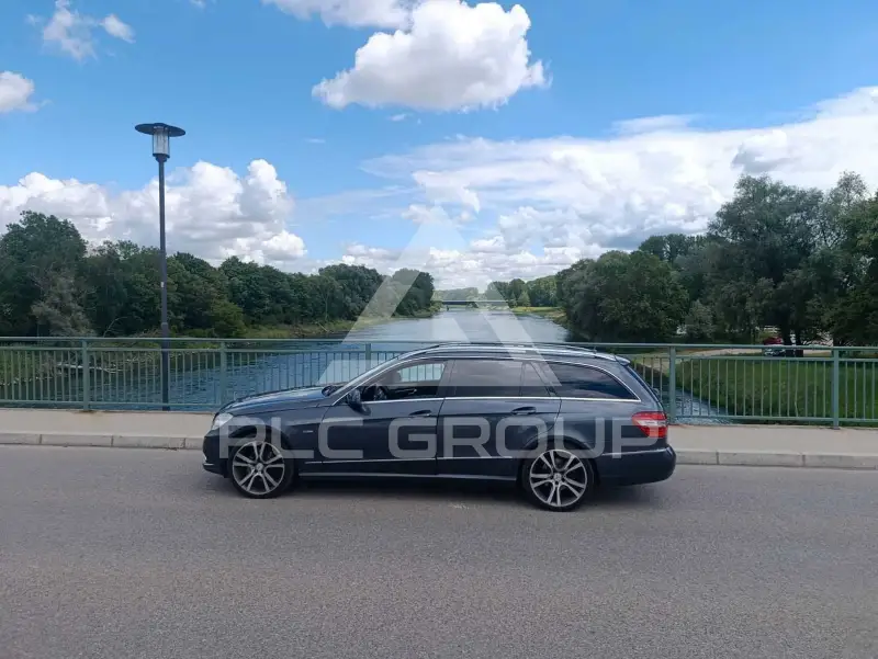 2011 Mercedes Benz E 250