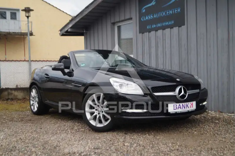 2011 Mercedes Benz SLK 200