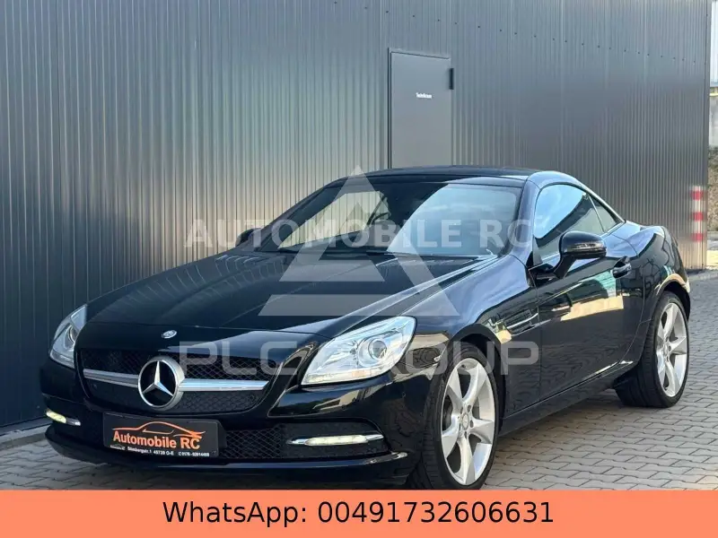 2011 Mercedes Benz SLK 200
