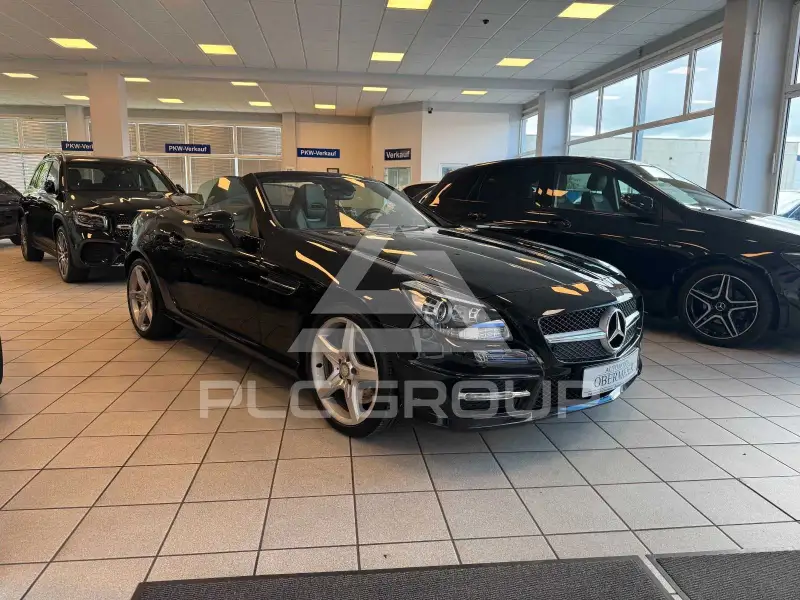 2011 Mercedes Benz SLK 200