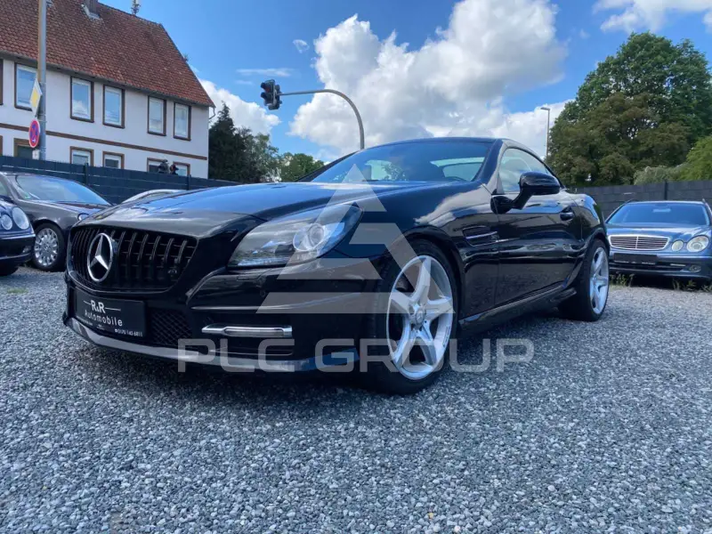 2011 Mercedes Benz SLK 200