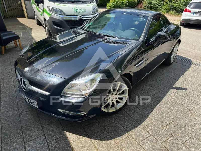 2011 Mercedes Benz SLK 200