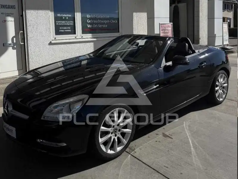2011 Mercedes Benz SLK 200