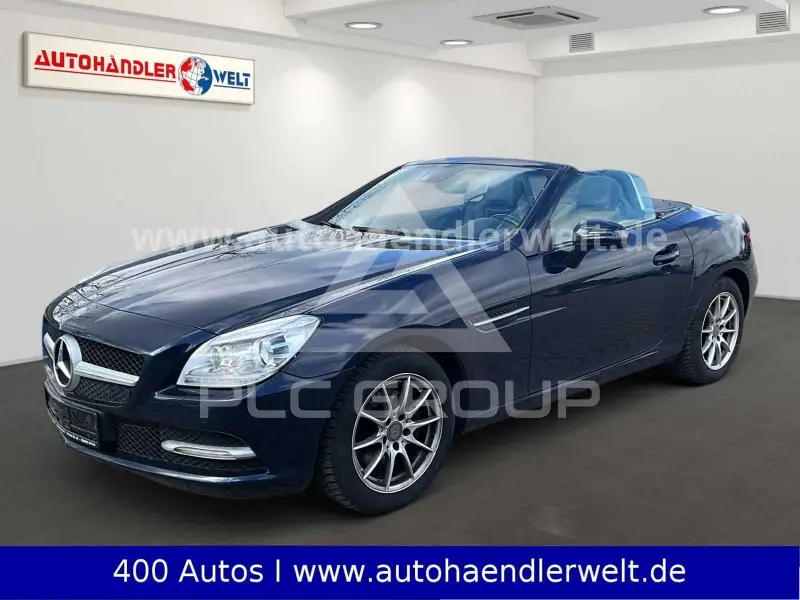 2011 Mercedes Benz SLK 200