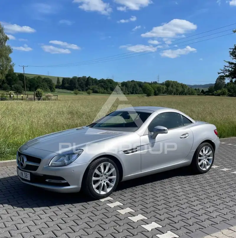 2011 Mercedes Benz SLK 200