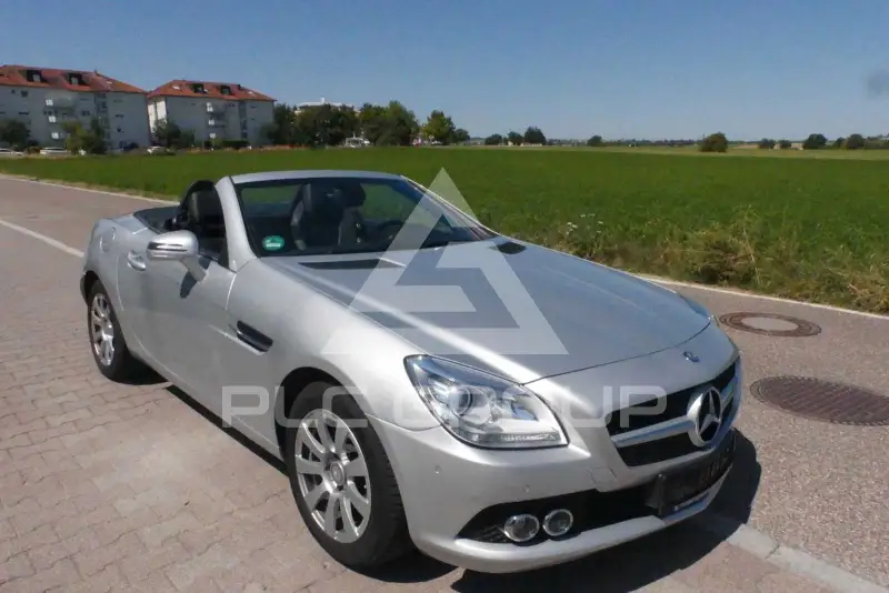 2011 Mercedes Benz SLK 200